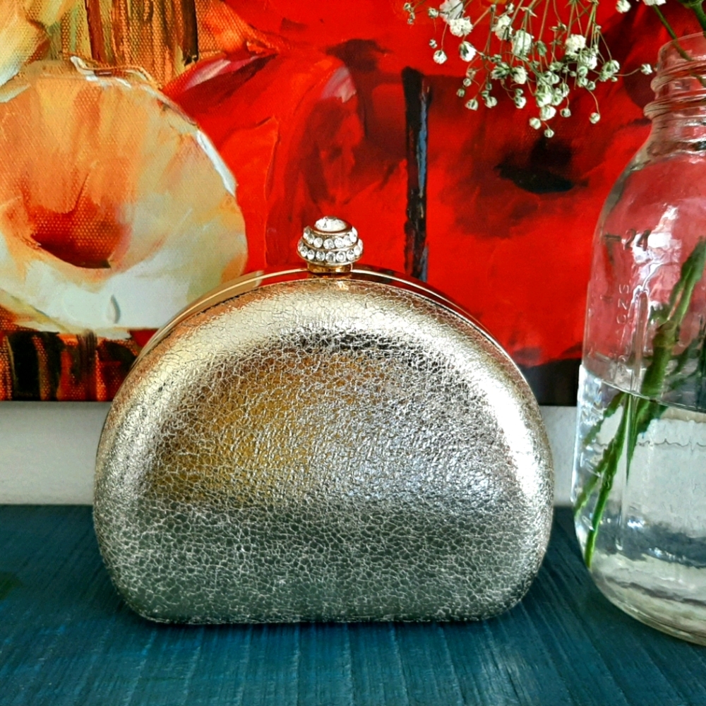 Jessica Simpson Textured Clutch